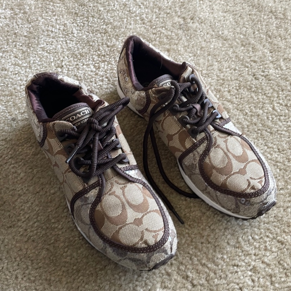 Coach tennis shoes